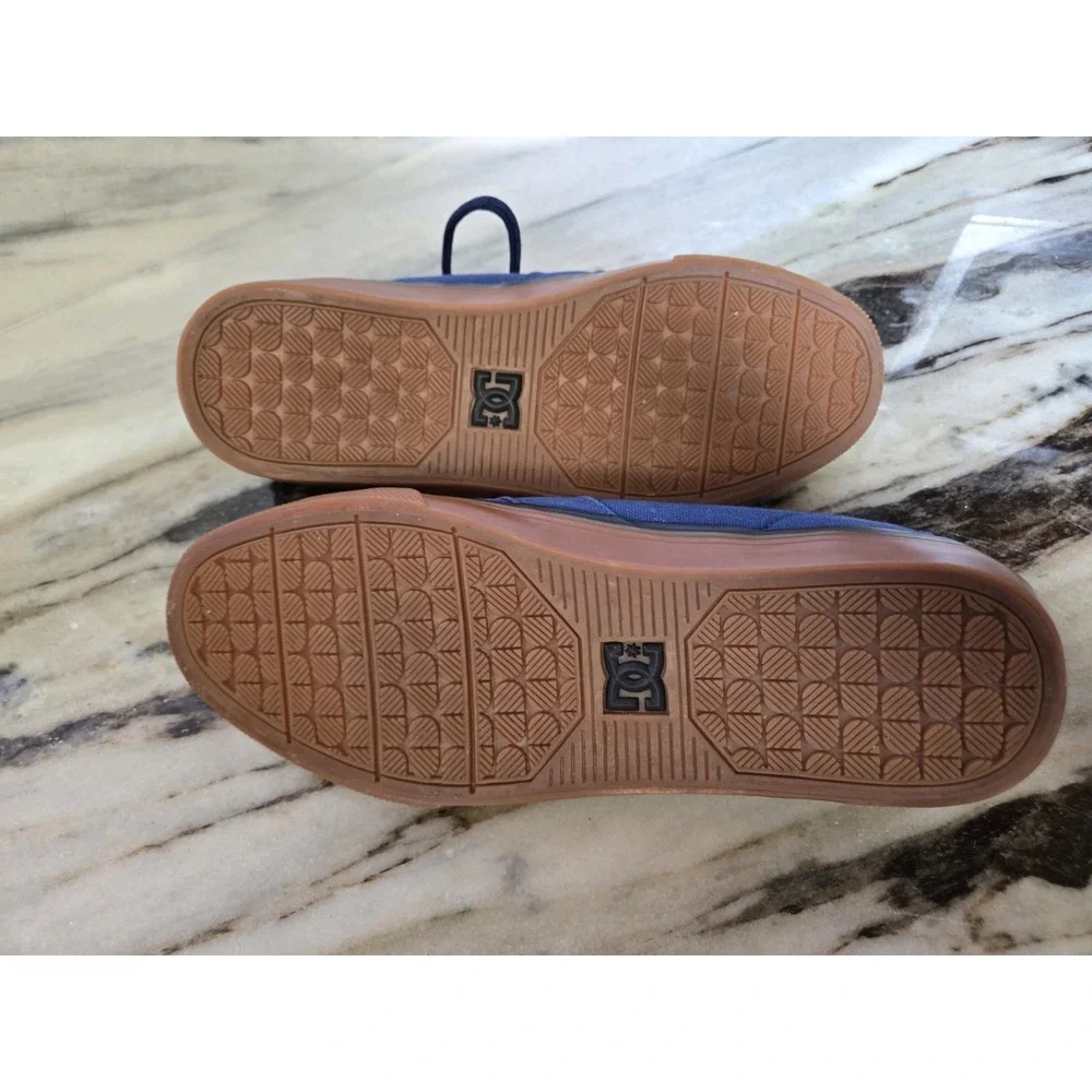 DC‎ Nyjah Vulc TX Skateboard Shoes Blue Gum Sole Men's Sz 9
